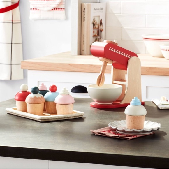 Heart and Hand Wood Sets - Picture 6 of 13